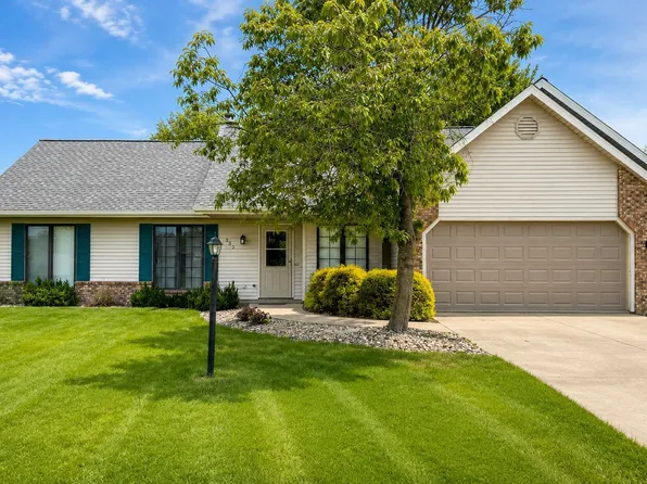 809 Countryview Dr, Paulding, OH 45879