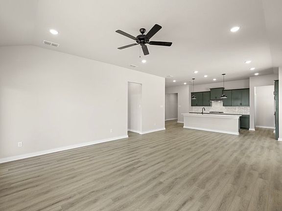 4th image of 1416 Elle Ln