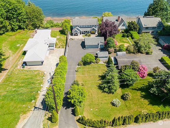 5th image of 1191 Colchester Drive E