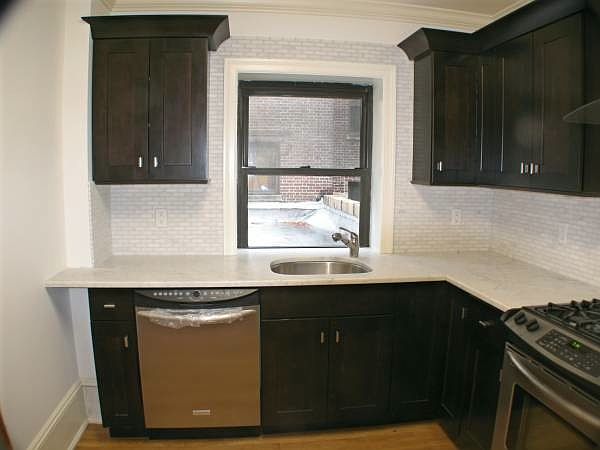 2nd image of 240 West St #C