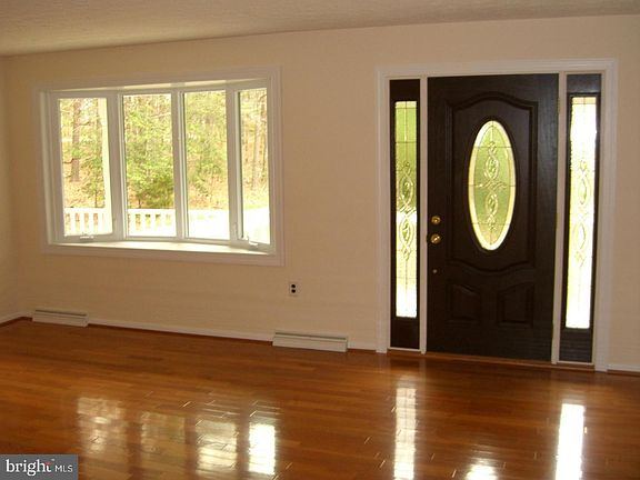 5th image of 39340 Saint Thomas Dr