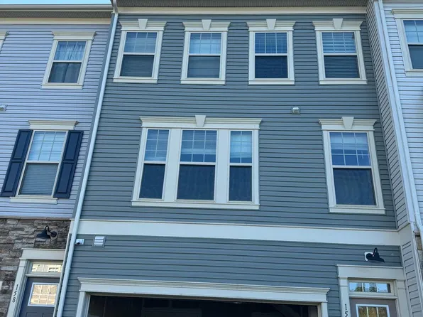 156 Whitson Woods Pl, Stafford, VA 22554