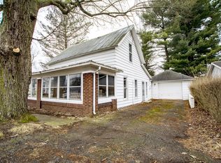 205 N West St, Milford, IN