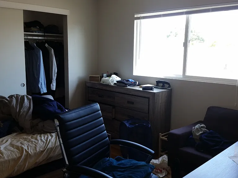 1720 Cedar St — Photo 7