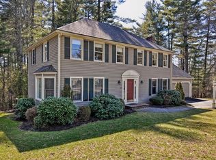 25 Laurie Ln, Wrentham, MA 02093