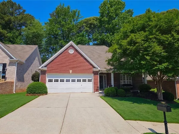 930 Livery Cir, Lawrenceville, GA 30046