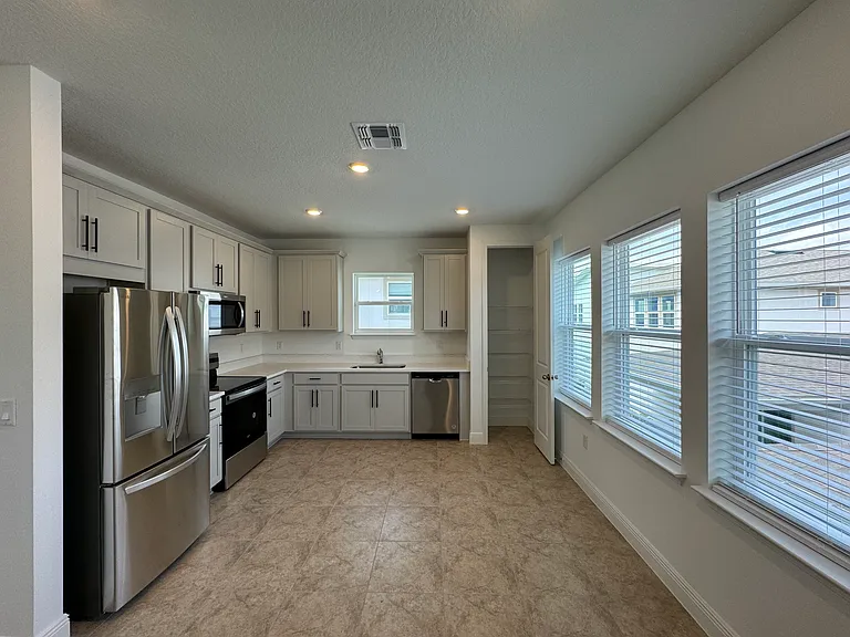 10365 Strickland Aly — Photo 2
