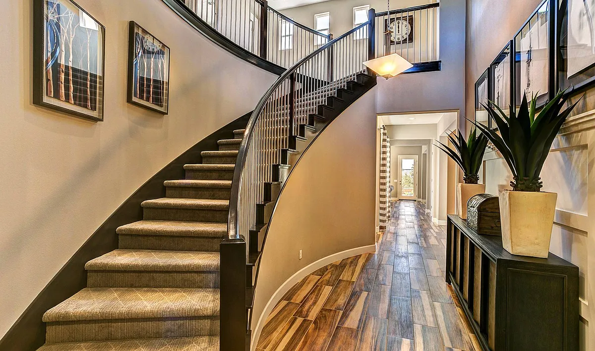 Building Photo - 6812 Shadow Wood Dr