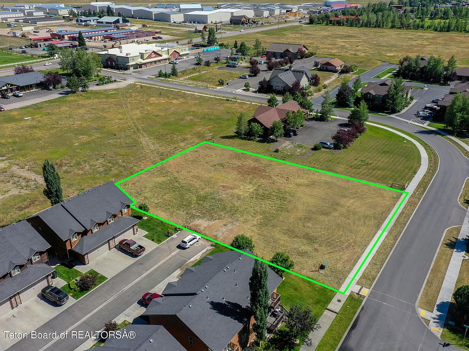 1st image of 660 Valley Centre Dr