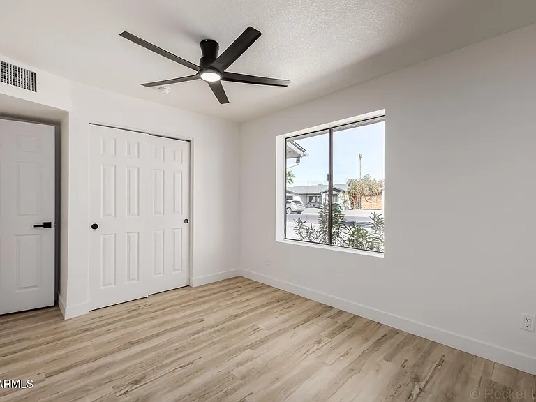 4749 E Contessa St — Photo 23