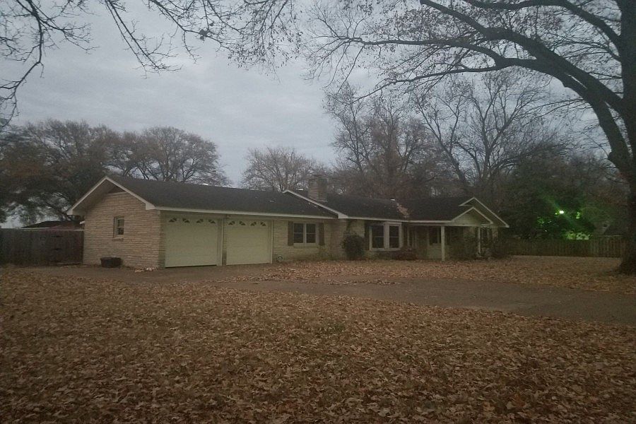 1st image of 812 Northgate Dr