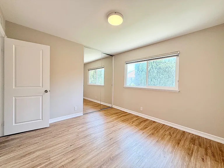 15338 Nantes Cir — Photo 21