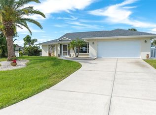 43 Bunker Ln, Rotonda West, FL 33947