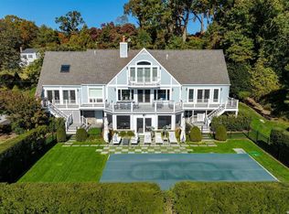 2 Forrest Dr, Lloyd Harbor, NY 11743