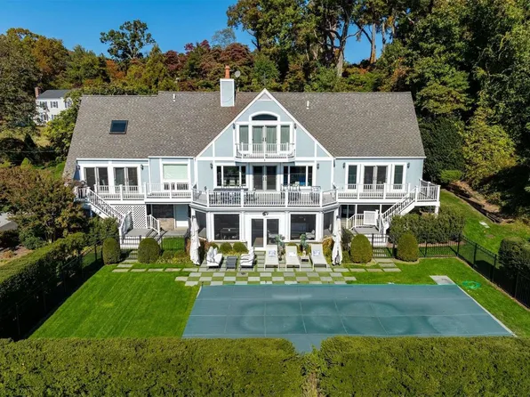 2 Forrest Drive, Lloyd Harbor, NY 11743