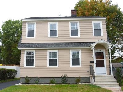 264 Helen St, Hamden, CT, 06514