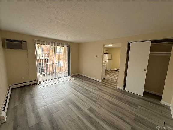 4th image of 3089 McHenry Ave #2f981971c