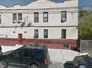 1952 Bussing Ave, Bronx, NY 10466