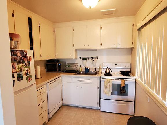 2nd image of 4235-4239 27th Ave #2
