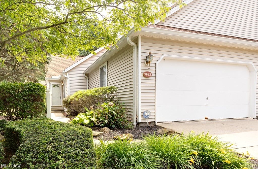 3982 Palace Way, Copley, OH 44321 MLS 4469042 Zillow