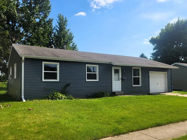936 Avenue E, Rochelle, IL 61068