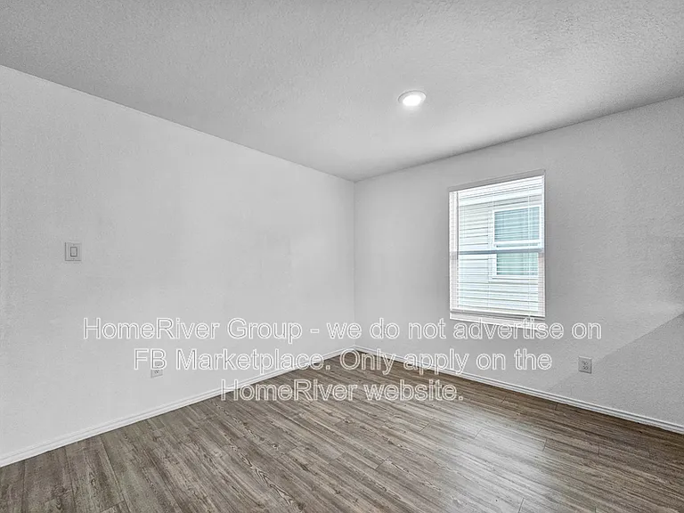 2442 Broken Arrow — Photo 7