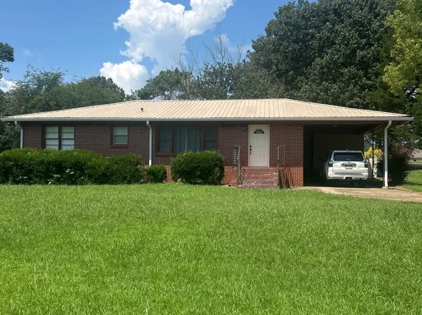 45 Kennamer Cir, Guntersville, AL 35976