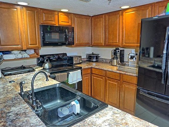4th image of 2051 VISTA DEL SOL CIRCLE #202