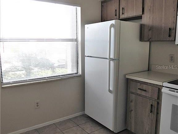 3rd image of 6170 Willowpointe Cir #103