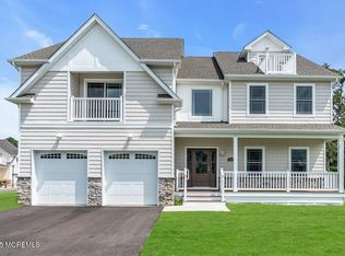 102 Coral Way S, Forked River, NJ