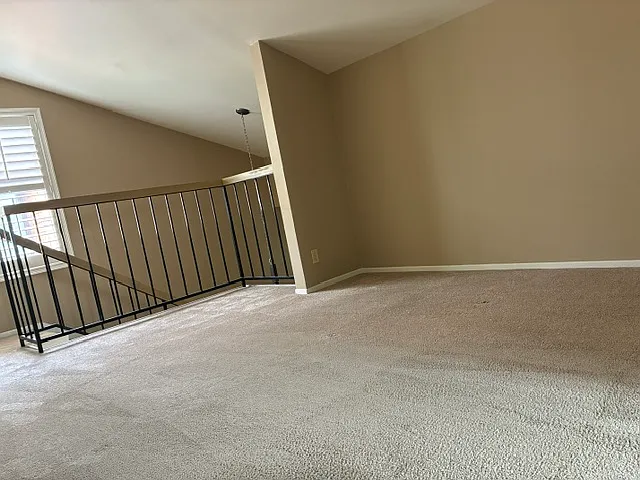 2028 Ayala St — Photo 33