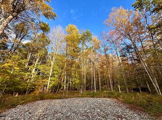 19 Old Farm Rd, Nobleboro, ME 04555