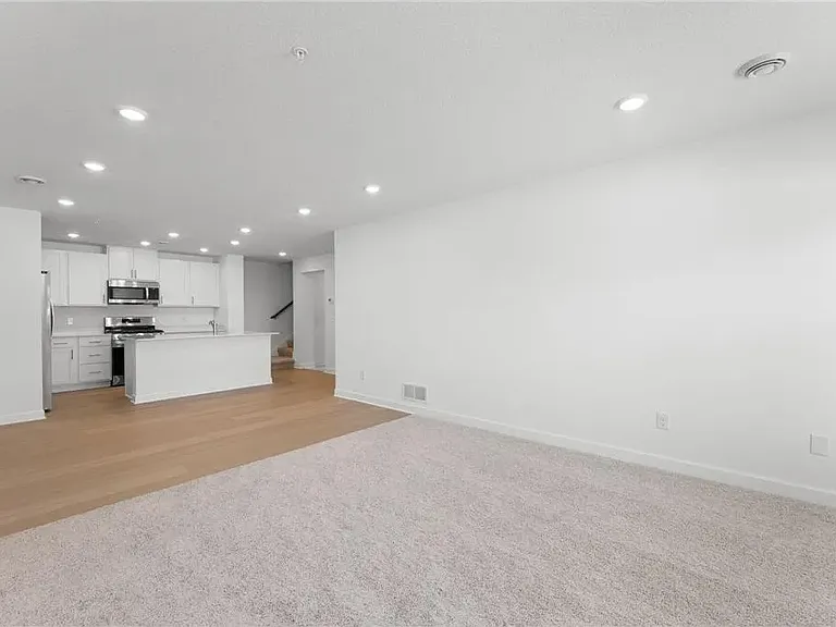 5307 Long Pointe Pass — Photo 20