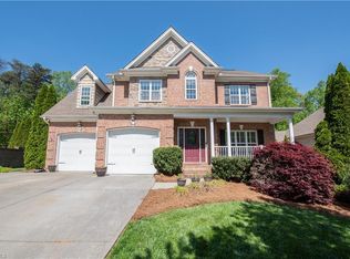 4415 Rosebriar Square Dr, Winston Salem, NC 27106