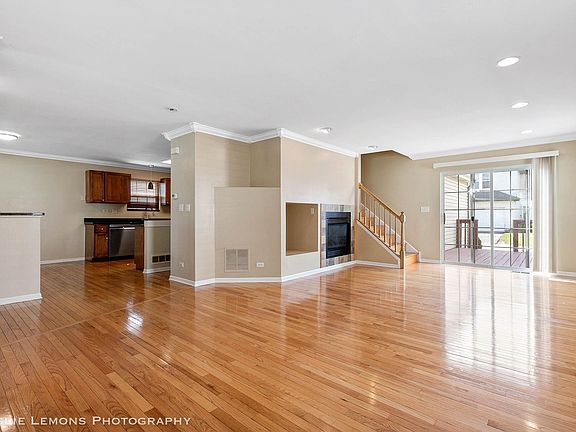 5th image of 21541 Essex Dr