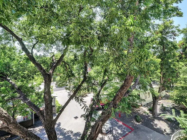 1600 Barton Springs Rd #6306 — Photo 24