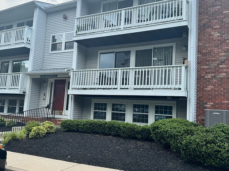 79 Sweetfern Ct #1 — Photo 1