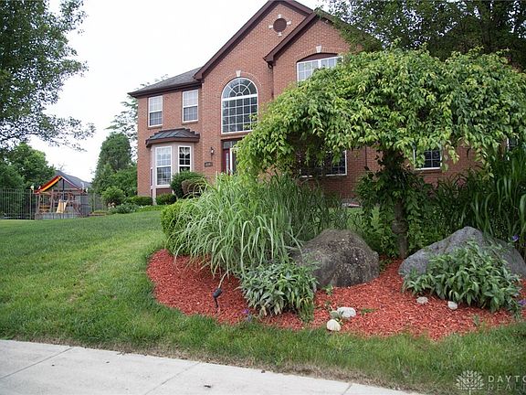 2nd image of 159 Jamestown Ct