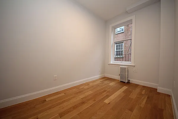 Rented by Waverly Realty Associates | media 52