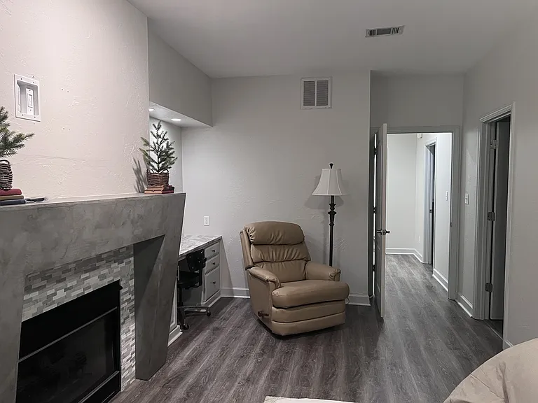 518 Amity Rd #1-B-2 — Photo 25