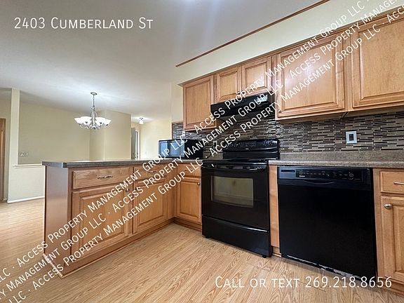 3rd image of 2403 Cumberland St