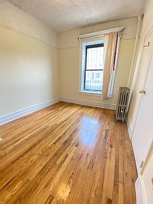 4th image of 600 Park Pl #A5