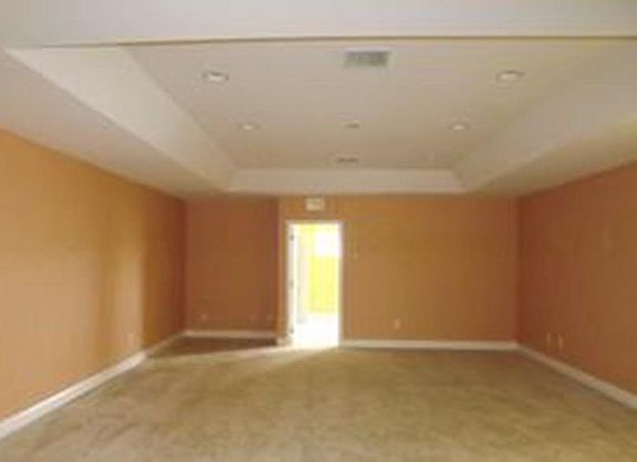4th image of 505 Siena Ct #17
