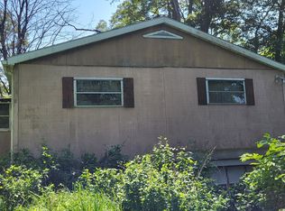 204 Spur Rd, Factoryville, PA 18419