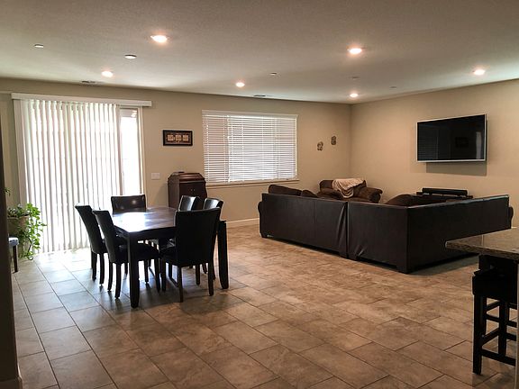 3rd image of 1629 House Dr
