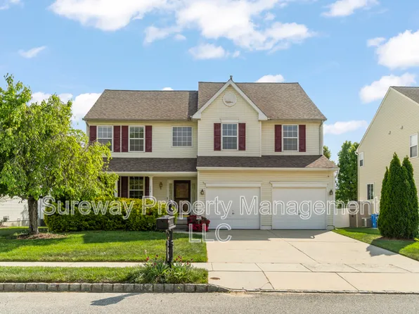 204 Spruce Trl, Woolwich Township, NJ 08085