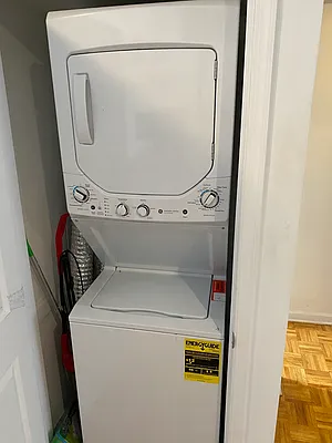 Rented by Carroll Gardens Realty | media 14