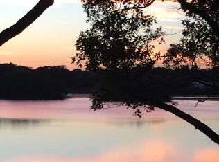 81 Russell Rd, Wellesley, MA 02482