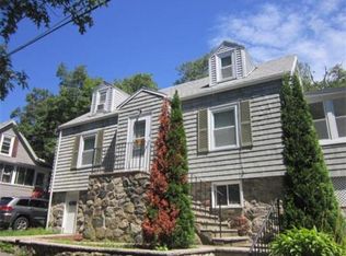 15 Beachview Ter, Malden, MA 02148