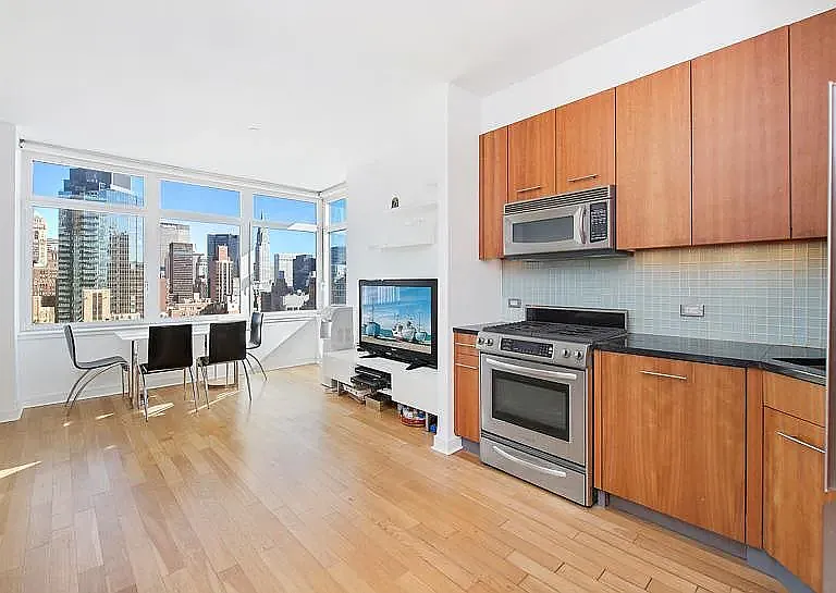 11 E 29th St #31C — Photo 2